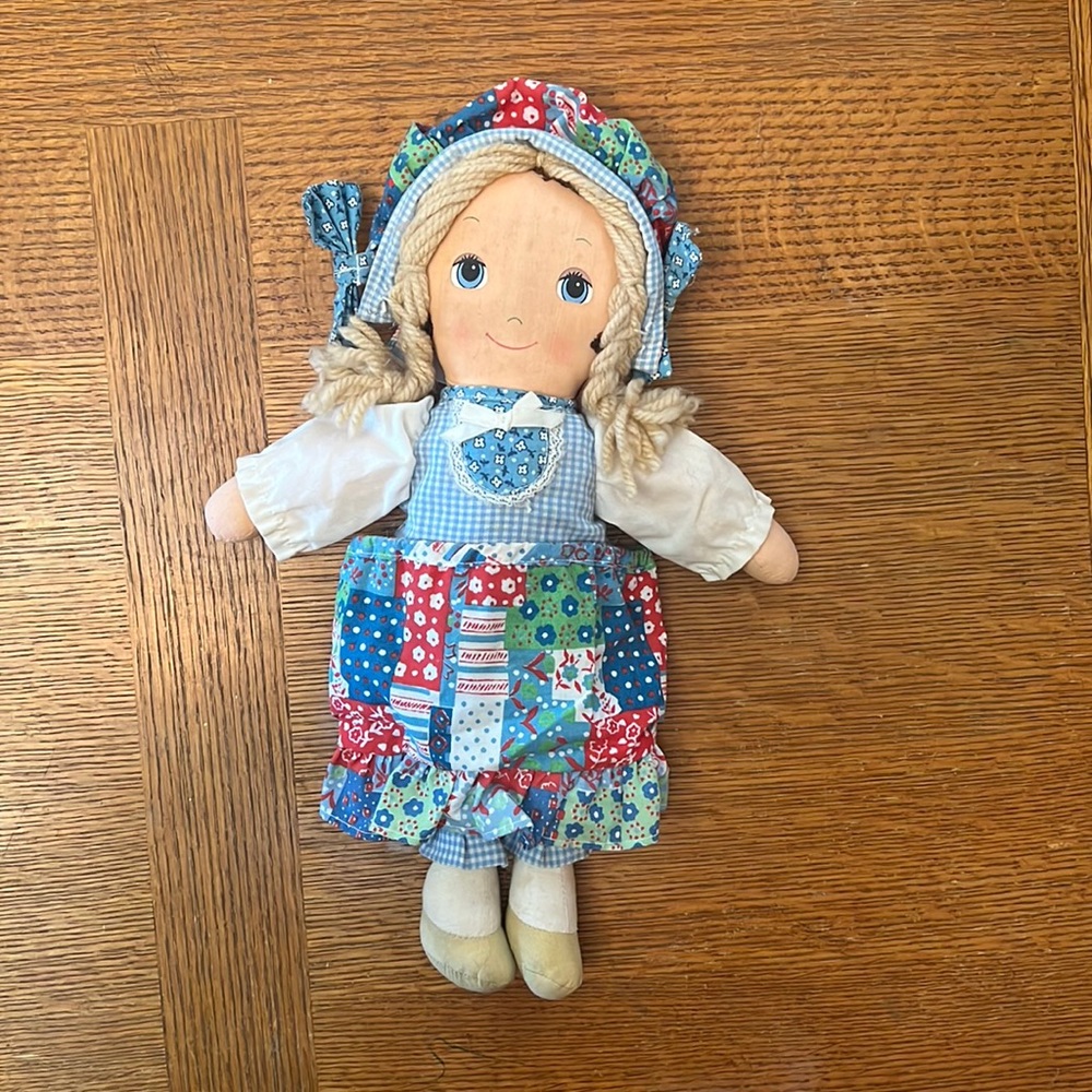 Holly Hobbie  ‘Day ‘N Night Holly Hobbie’ by Knickerbocker